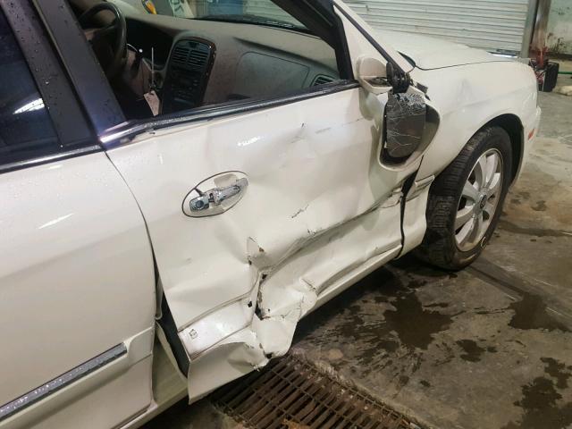 KNAGD128145271456 - 2004 KIA OPTIMA LX WHITE photo 9