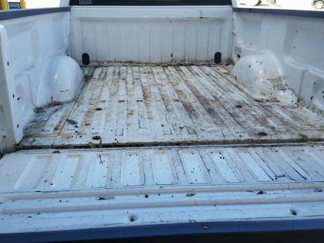 1FTRF12227NA10553 - 2007 FORD F150 WHITE photo 6