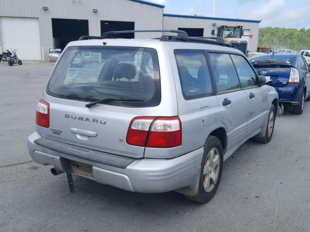 JF1SF65642H741513 - 2002 SUBARU FORESTER S 银色 照片 4