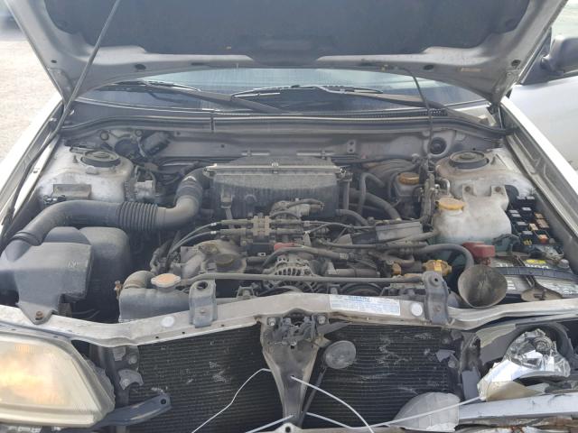 JF1SF65642H741513 - 2002 SUBARU FORESTER S 银色 照片 7