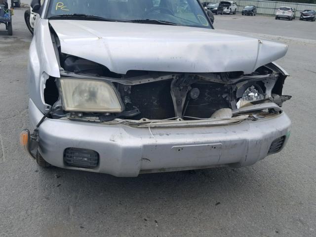 JF1SF65642H741513 - 2002 SUBARU FORESTER S 银色 照片 9