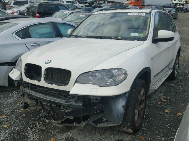 5UXZV4C54CL750378 - 2012 BMW X5 XDRIVE3 WHITE photo 2