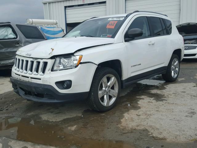 1C4NJDCB0CD655666 - 2012 JEEP COMPASS LI WHITE photo 2