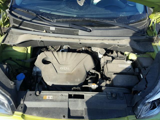 KNDJN2A22E7734557 - 2014 KIA SOUL GREEN photo 7