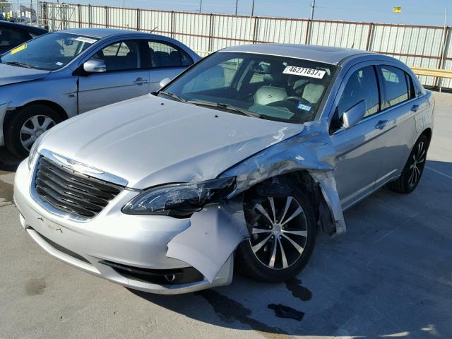 1C3CCBHG3CN178711 - 2012 CHRYSLER 200 S GRAY photo 2