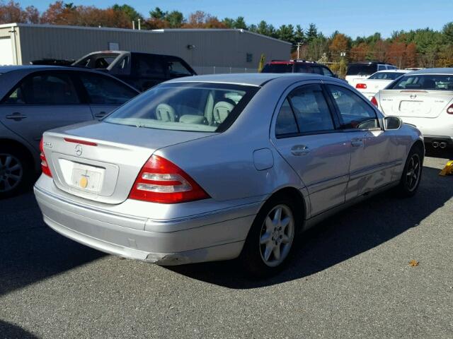 WDBRF61J33F429357 - 2003 MERCEDES-BENZ C 240 SILVER photo 4