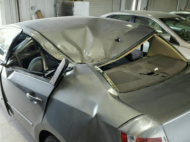 3N1AB61E98L659675 - 2008 NISSAN SENTRA 2.0 GRAY photo 9