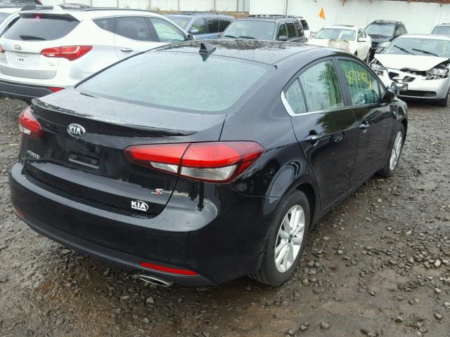 3KPFL4A7XHE045387 - 2017 KIA FORTE LX BLACK photo 4