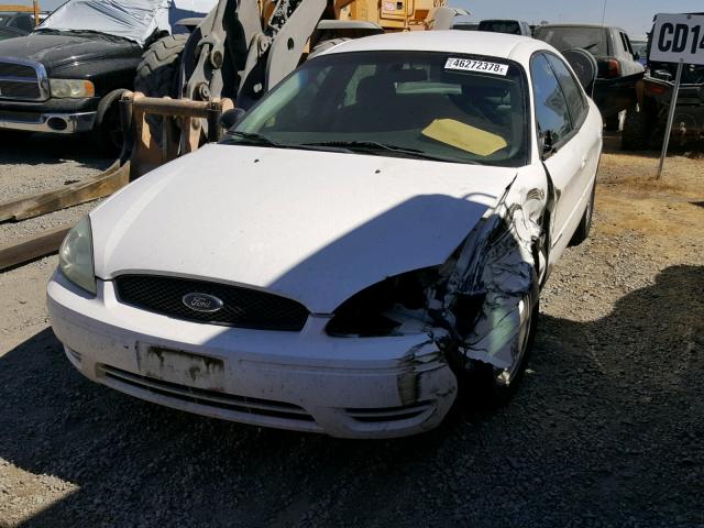 1FAFP55S74G151563 - 2004 FORD TAURUS SES WHITE photo 2