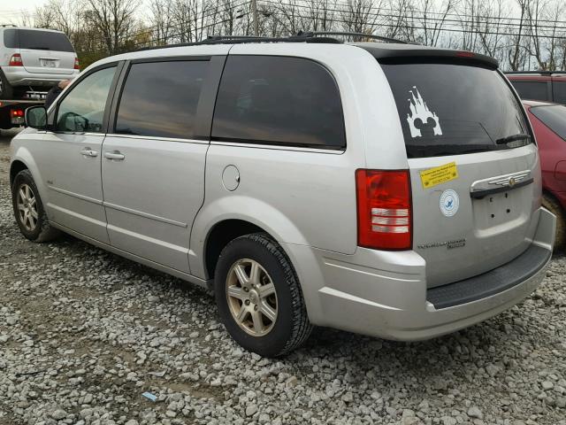 2A8HR54P58R709319 - 2008 CHRYSLER TOWN & COU SILVER photo 3