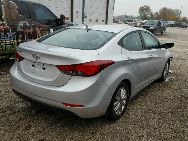 5NPDH4AE6FH597209 - 2015 HYUNDAI ELANTRA SE GRAY photo 4