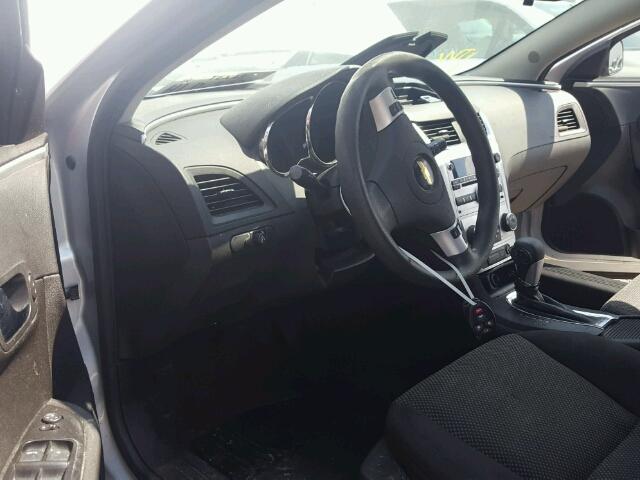 1G1ZC5E16BF212231 - 2011 CHEVROLET MALIBU 1LT SILVER photo 9