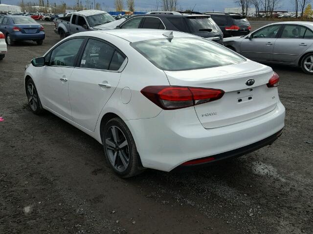 3KPFL4A81HE006485 - 2017 KIA FORTE EX WHITE photo 3