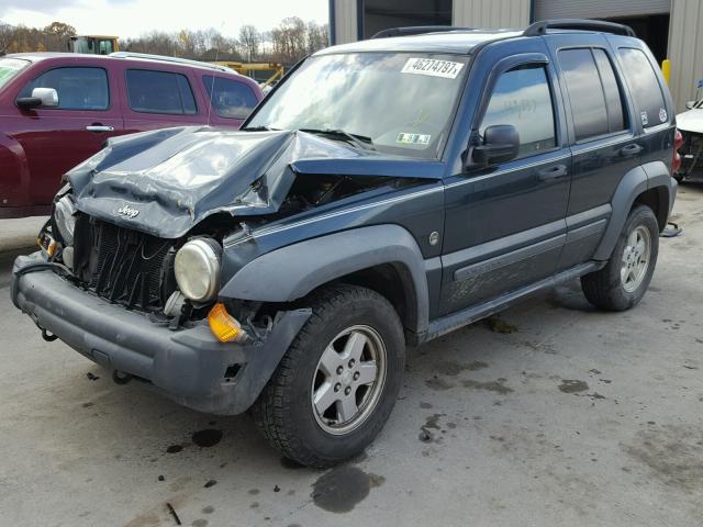 1J4GL48K85W649840 - 2005 JEEP LIBERTY SP GREEN photo 2