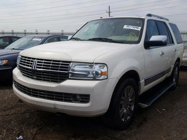 5LMFU28597LJ02750 - 2007 LINCOLN NAVIGATOR 白色 照片 2