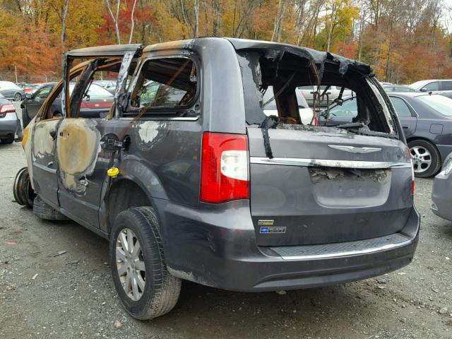 2C4RC1BG2FR672820 - 2015 CHRYSLER TOWN & COU GRAY photo 3