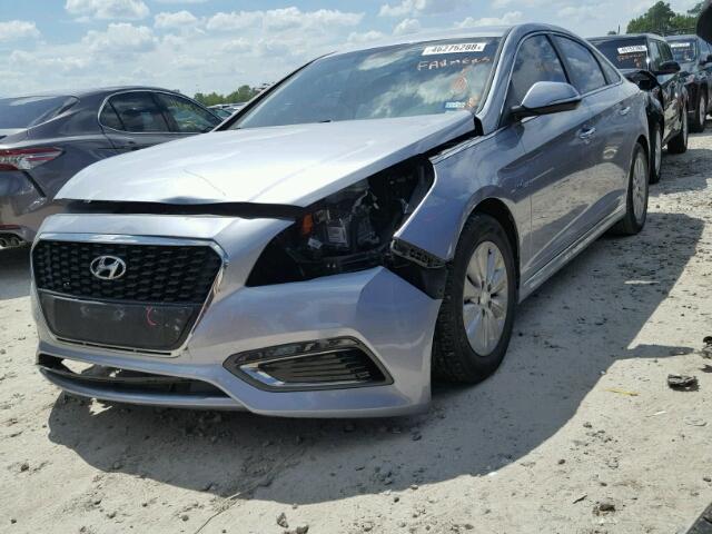 KMHE24L11GA022603 - 2016 HYUNDAI SONATA HYB GRAY photo 2