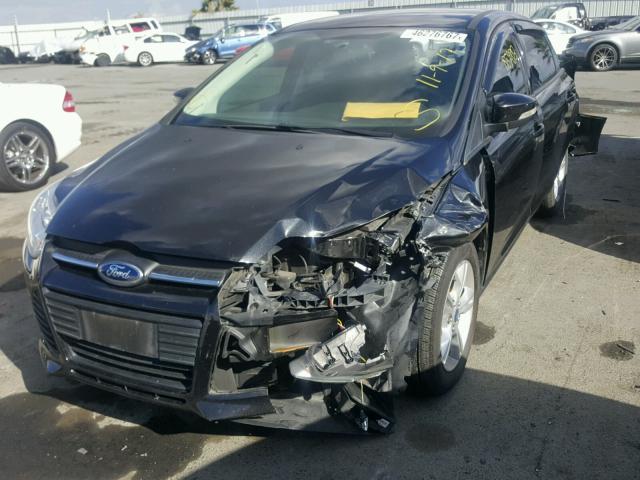 1FADP3K25DL177991 - 2013 FORD FOCUS SE BLACK photo 2