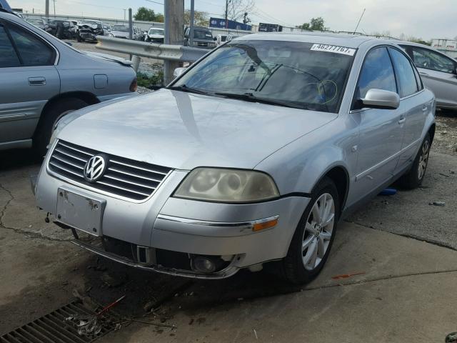 WVWPD63B92P364527 - 2002 VOLKSWAGEN PASSAT SILVER photo 2