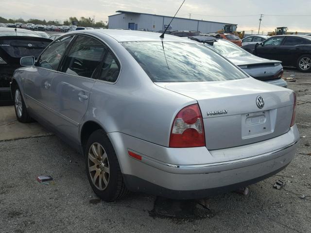 WVWPD63B92P364527 - 2002 VOLKSWAGEN PASSAT SILVER photo 3