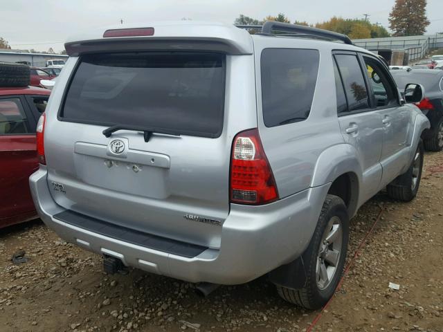 JTEBU14RX60093044 - 2006 TOYOTA 4RUNNER SR SILVER photo 4