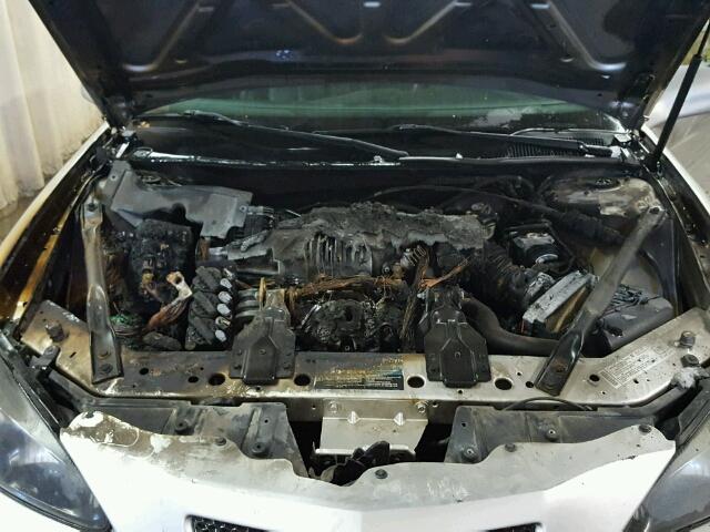 2G2WR554661132447 - 2006 PONTIAC GRAND PRIX SILVER photo 7