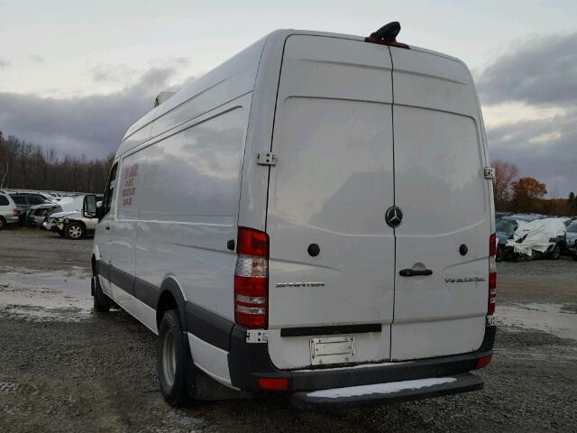 WD3PF1CC7FP103824 - 2015 MERCEDES-BENZ SPRINTER 3 WHITE photo 3