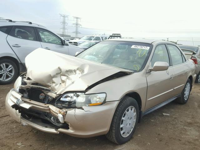 1HGCG56421A132321 - 2001 HONDA ACCORD GOLD photo 2