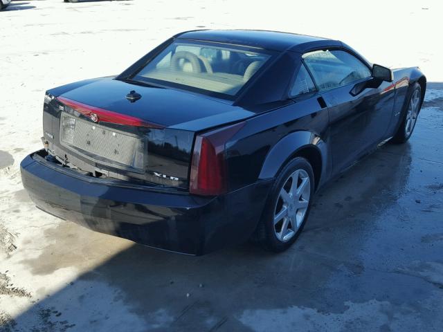 1G6YV34A555603841 - 2005 CADILLAC XLR BLACK photo 4