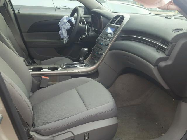 1G11B5SA3DF173167 - 2013 CHEVROLET MALIBU LS ოქროსფერი ფოტო 5