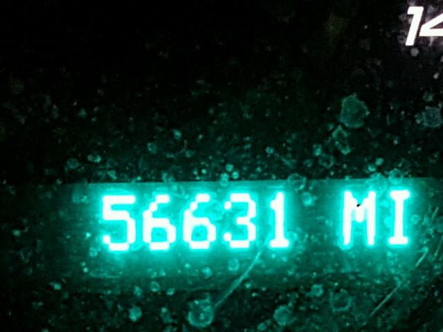 1G1ZC5E14BF362306 - 2011 CHEVROLET MALIBU 1LT 银色 照片 8