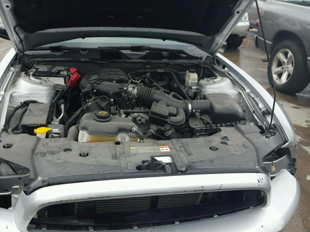 1ZVBP8AM9E5303824 - 2014 FORD MUSTANG SILVER photo 7