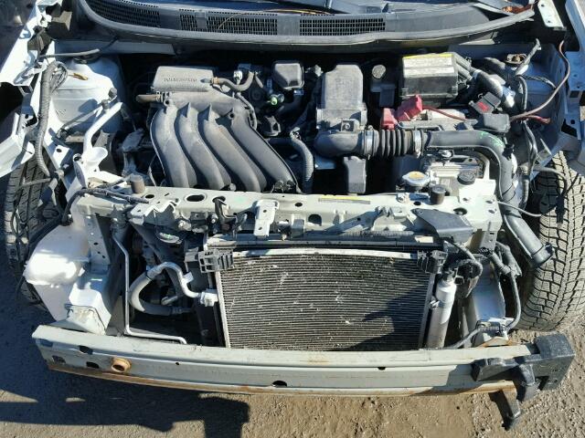 3N1CN7AP7DL843062 - 2013 NISSAN VERSA S 银色 照片 7