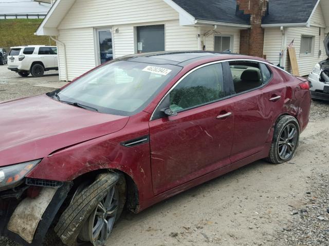 KNAGN4A79B5084177 - 2011 KIA OPTIMA EX RED photo 9