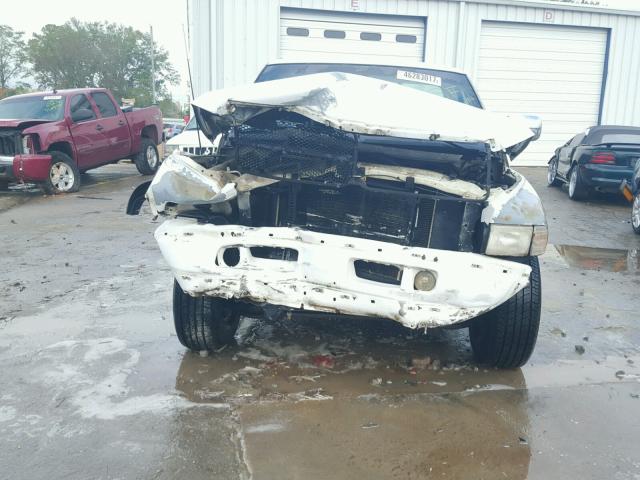 1B7HC16Z1TJ130695 - 1996 DODGE RAM 1500 WHITE photo 9