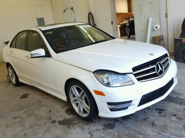 WDDGF4HBXEA954501 - 2014 MERCEDES-BENZ C 250 WHITE photo 1