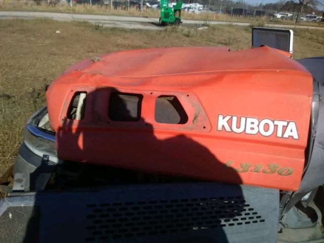 L3130D47807 - 2000 KUBO TRACTOR ORANGE photo 7