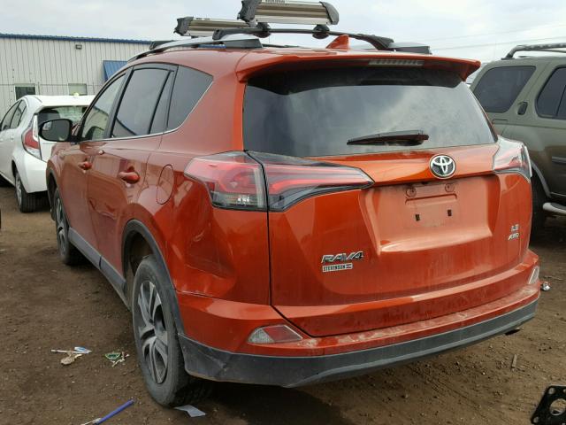 JTMBFREV7GJ056361 - 2016 TOYOTA RAV4 LE ORANGE photo 3