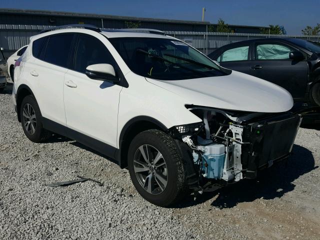 JTMRFREV6JJ195595 - 2018 TOYOTA RAV4 ADVEN WHITE photo 1