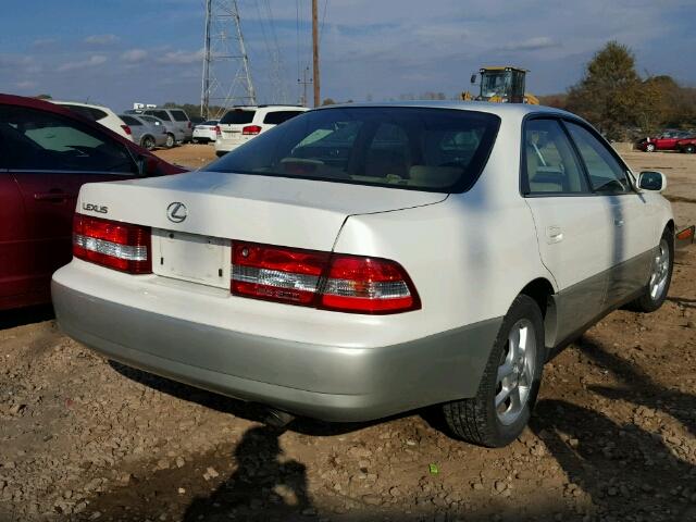 JT8BF28G710306567 - 2001 LEXUS ES 300 WHITE photo 4