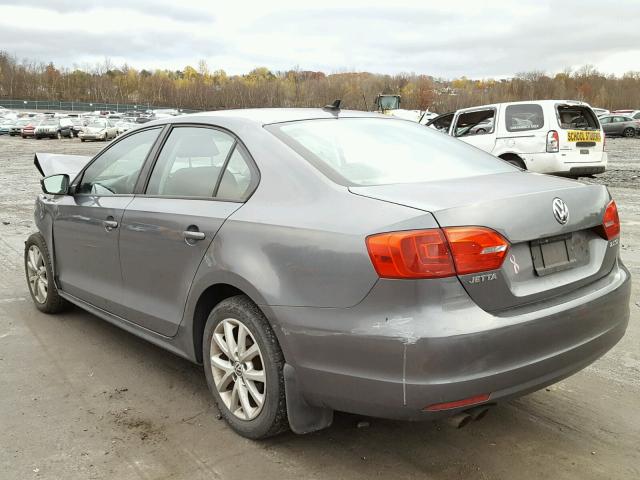 3VWDP7AJXCM452324 - 2012 VOLKSWAGEN JETTA SE 灰色 照片 3