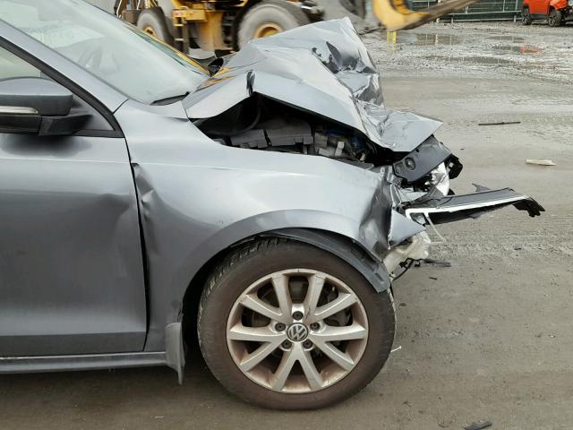 3VWDP7AJXCM452324 - 2012 VOLKSWAGEN JETTA SE 灰色 照片 9