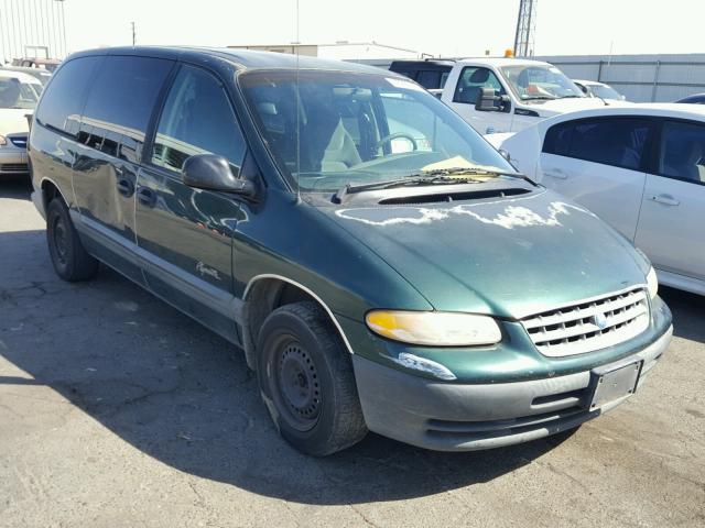 2P4GP44R0TR842028 - 1996 PLYMOUTH GRAND VOYA GREEN photo 1