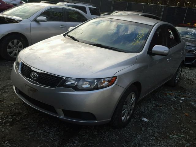 KNAFU4A23A5048437 - 2010 KIA FORTE EX SILVER photo 2