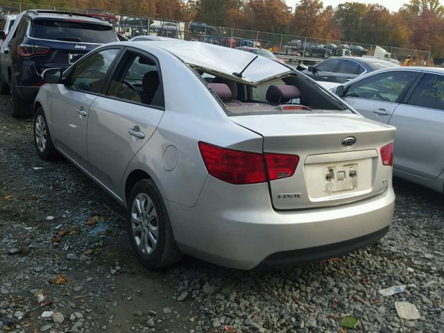 KNAFU4A23A5048437 - 2010 KIA FORTE EX SILVER photo 3