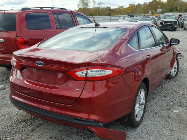 3FA6P0H78GR363475 - 2016 FORD FUSION SE RED photo 4