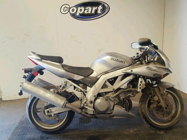 JS1VT54A832102839 - 2003 SUZUKI SV1000 SK3 SILVER photo 9