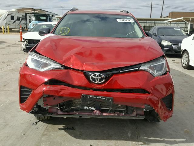 JTMZFREV9GJ093829 - 2016 TOYOTA RAV4 RED photo 9