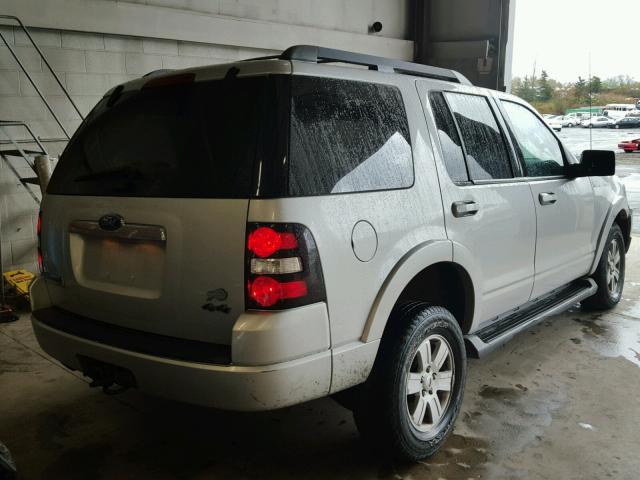 1FMEU7DEXAUA32372 - 2010 FORD EXPLORER X SILVER photo 4