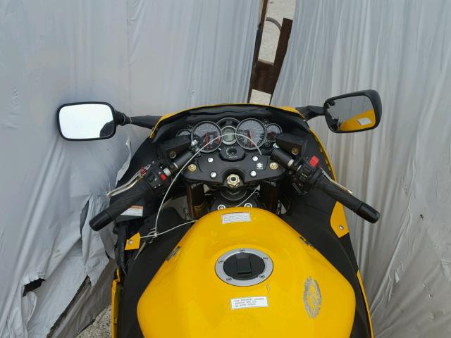 JS1GX72BXD2101844 - 2013 SUZUKI GSX1300 RA YELLOW photo 5